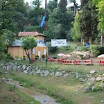 Lägenhet La Maisonette Du Relax *